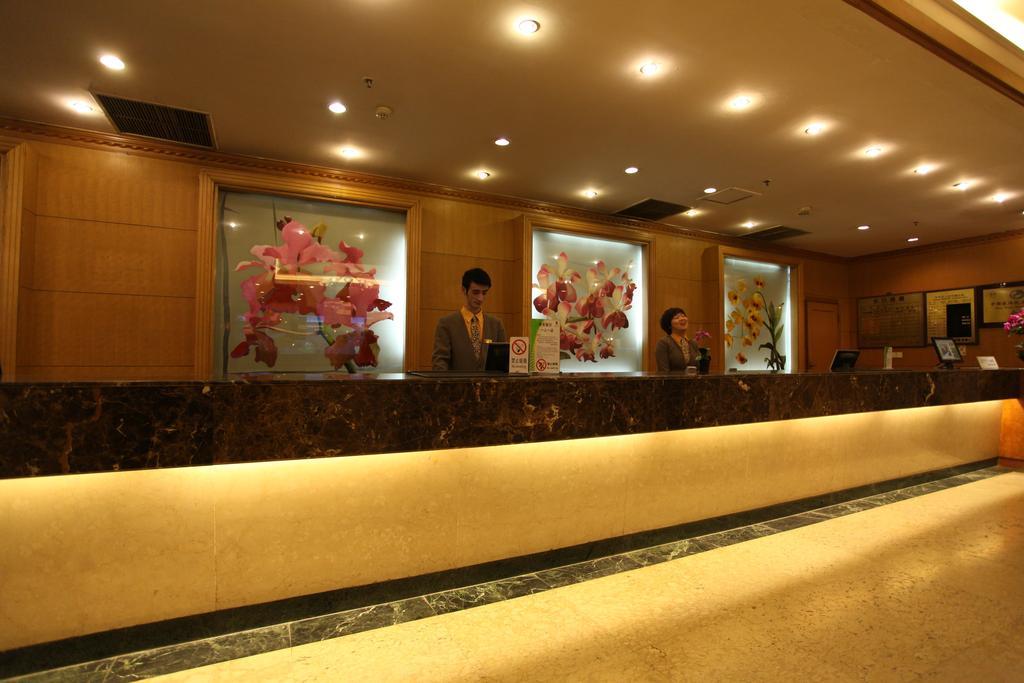 Garden City Hotel Chengdu Eksteriør billede