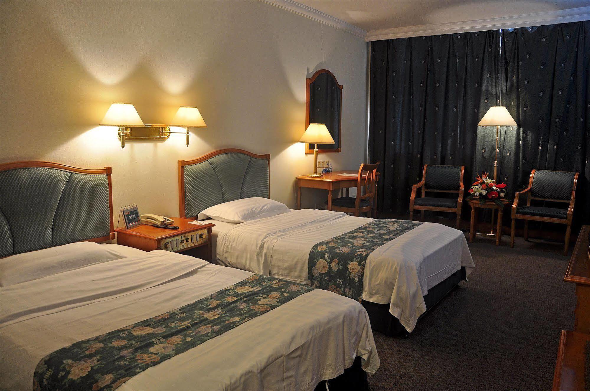 Garden City Hotel Chengdu Eksteriør billede